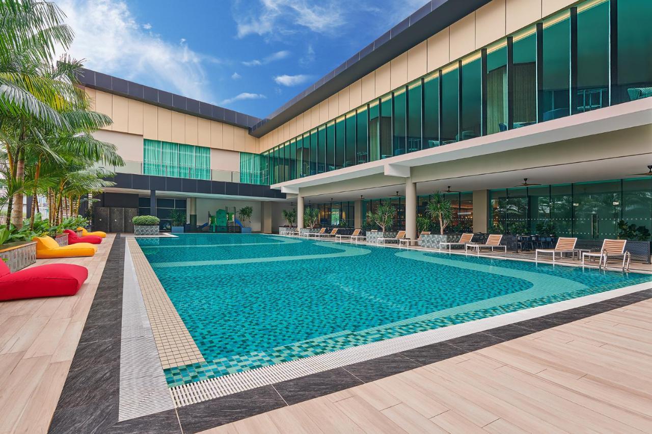 Four Points By Sheraton Desaru Exteriör bild