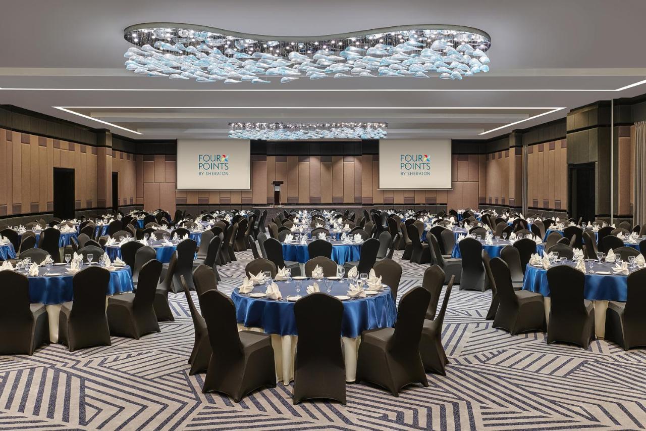 Four Points By Sheraton Desaru Exteriör bild