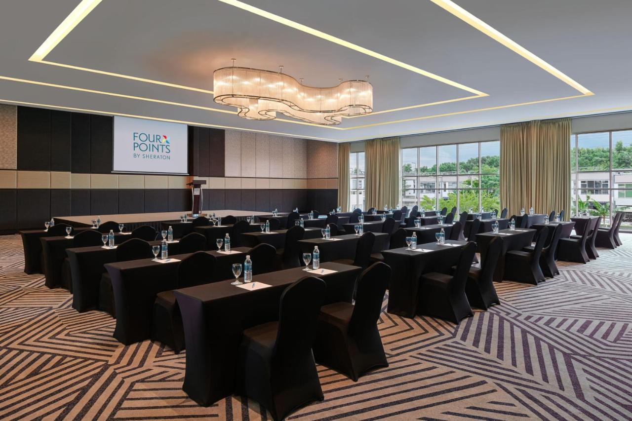 Four Points By Sheraton Desaru Exteriör bild