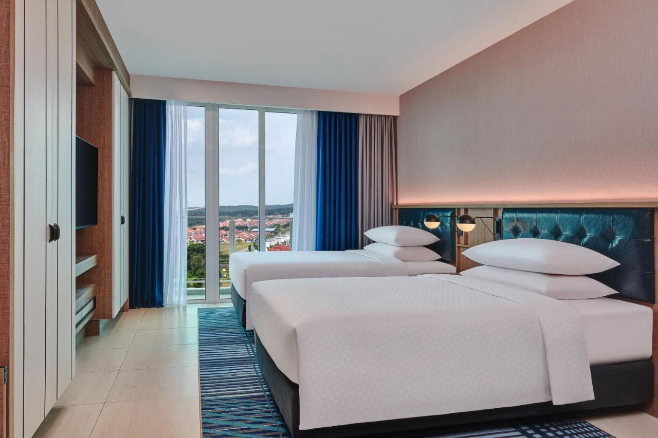 Four Points By Sheraton Desaru Exteriör bild
